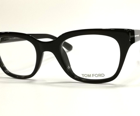 ＴＯＭＦＯＲＤ　ＴＦ４２４０　カラー ００１ ブラック、０９８ ブラウン 揃い踏み！